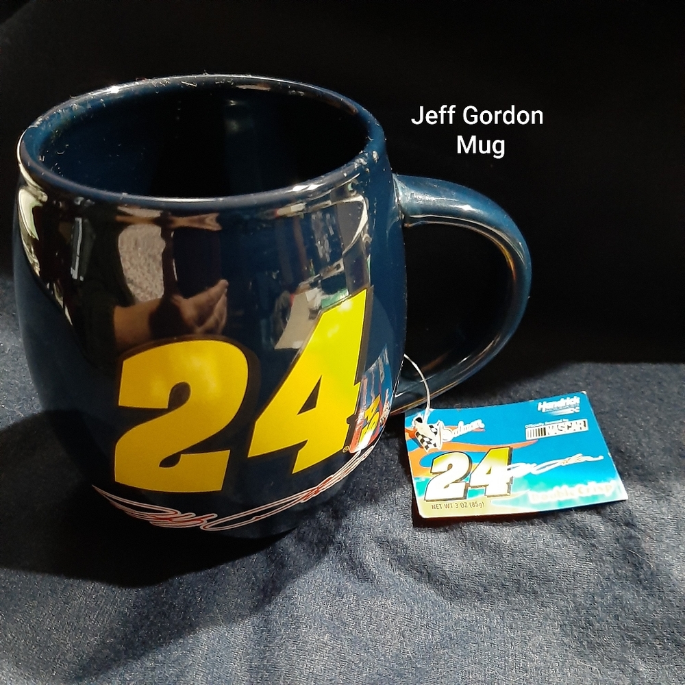 NEW Nascar Items Lot - Picture 3 of 4